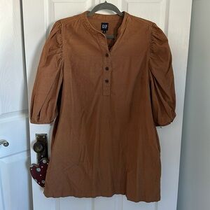 GAP corduroy dress WITH POCKETS!